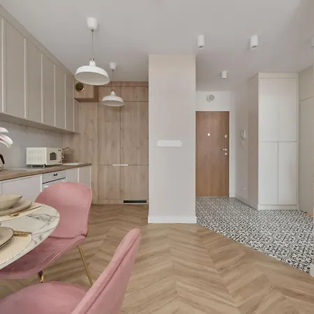 Elegant With Balcony Krakowska By Renters Prestige Wrocław